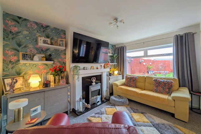 6, Redland Close, Gloucester photo 2