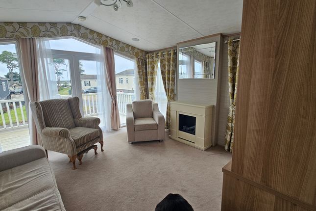 9D Seaview Avenue, Arbroath photo 2