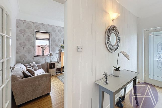 19, Moss Side, Liverpool photo 2