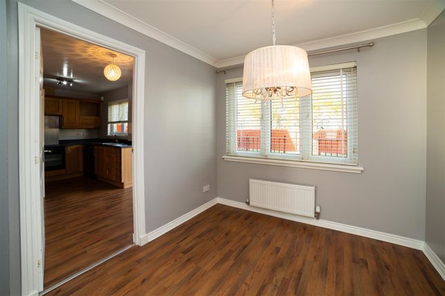 5, St. Andrews Drive, Carluke photo 5