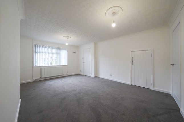 5 Forbes Close, Leicester photo 3