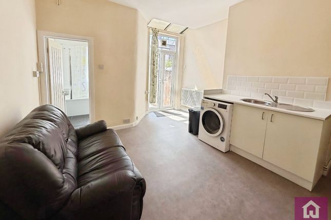 20, Beveridge Street, Greater Manchester photo 4