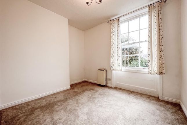 Flat 5, The Limes, 3 Priory Street, Cheltenham photo 5