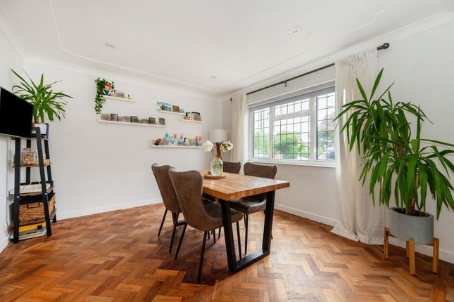 43 Grosvenor Road, Chichester photo 4