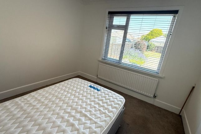 Herbert Avenue, Poole photo 5