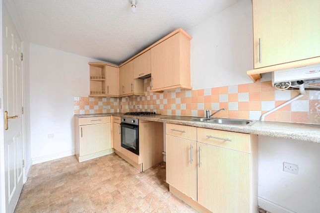 1, Avill Crescent, Somerset photo 3