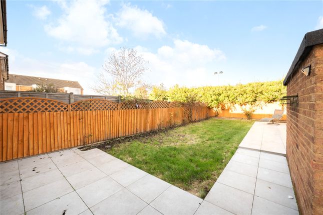 18, Stirling Road, Twickenham photo 4