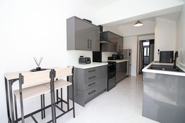 42, Carr Road, Fleetwood photo 2