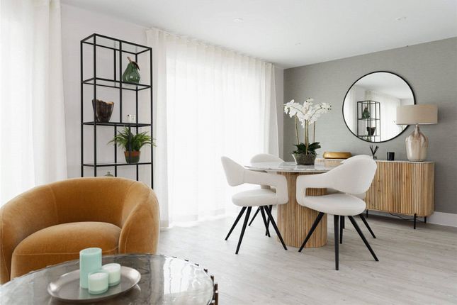 Show Home Dining