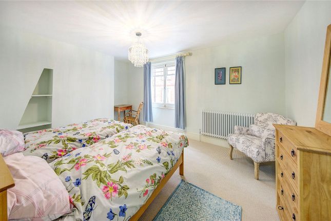 Terraced house for sale in Kensington Court Place, London