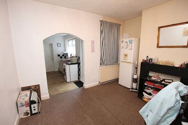 Terraced house for sale in Sidney Street, Cleethorpes
