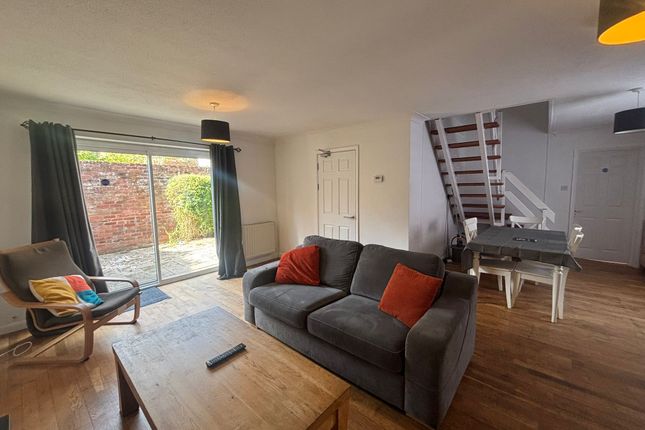 2a, Culverland Road, Exeter photo 2
