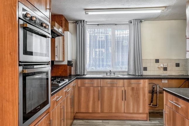 24, Markford Walk, Birmingham photo 4