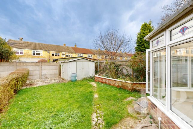 14 Brewer Road, Crawley photo 4