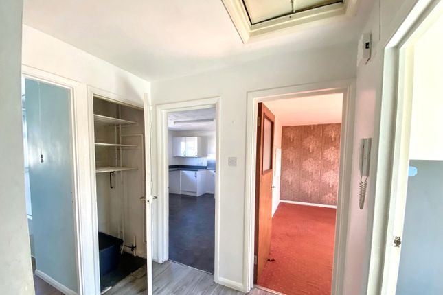 Flat 12, Chippenham photo 5