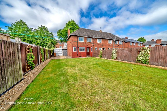37, Walker Road, Bloxwich, Walsall photo 4