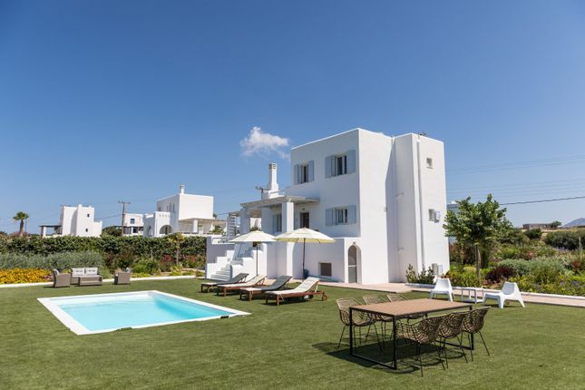 Thumbnail Villa for sale in Filoti 843 02, Greece