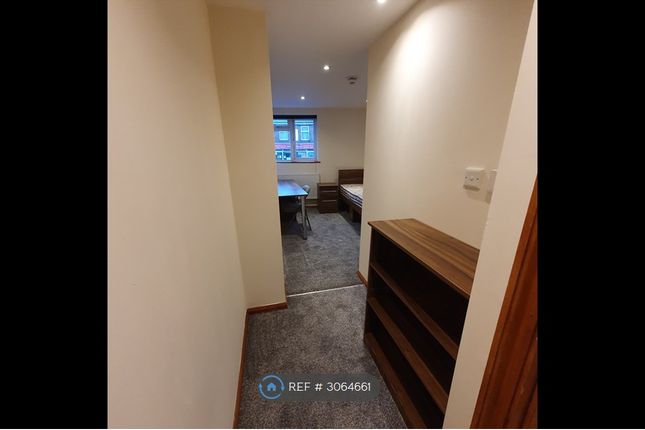 Flat   Park St, The Central Park St, Luton photo 2