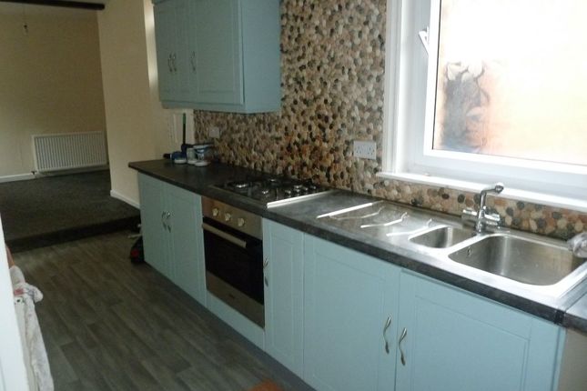 Thumbnail Flat to rent in Parade, Exmouth