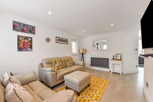 18, Partridge Close, Fareham photo 3