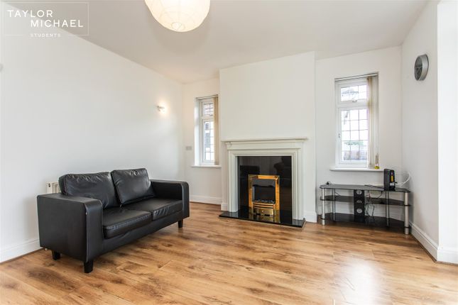 Larkfield Way, Brighton photo 5