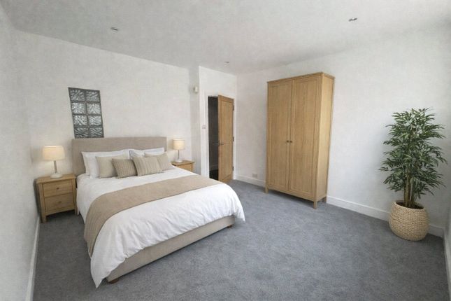 Flat 2, 6-8, Den Road, Devon photo 4