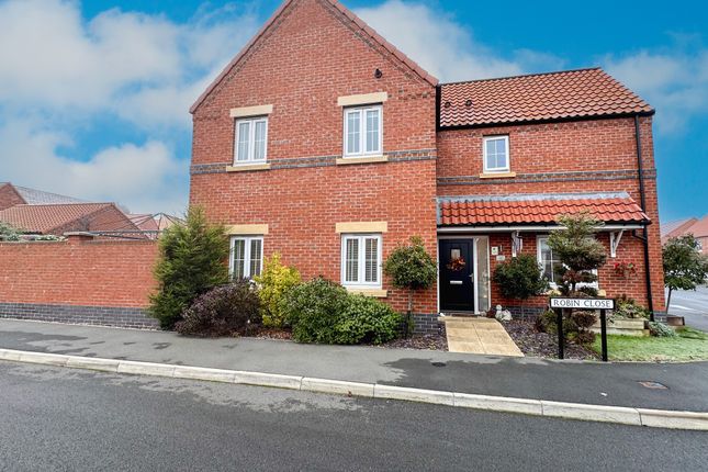 Thumbnail Detached house for sale in Robin Close, Newark