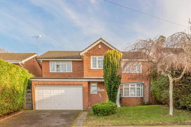 Thumbnail Detached house for sale in Ridge Langley, Croydon, South Croydon