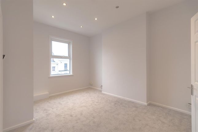 213 Bath Road, Gloucestershire photo 2