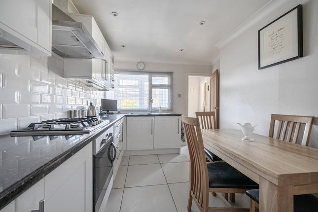 35, Hardy Way, Enfield photo 5