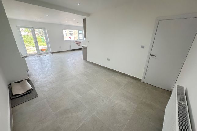 24, Green Lane, Luton photo 4