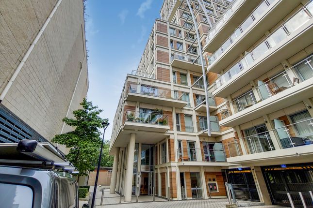 Flat for sale in Henry Macaulay Avenue, Admiralty Building