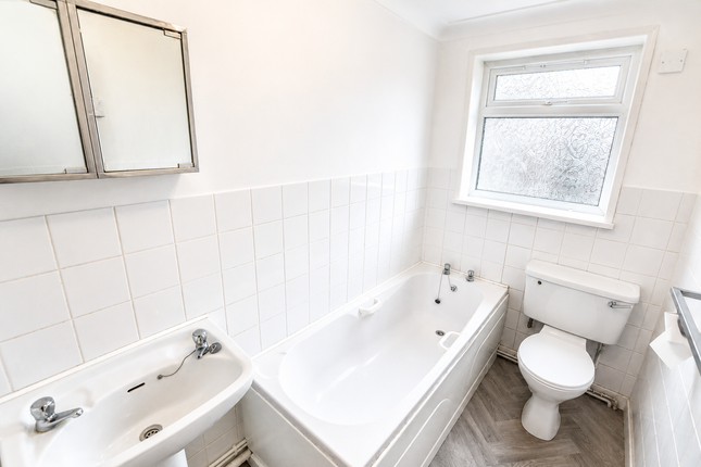 19 Merthyr Road, Aberdare photo 5