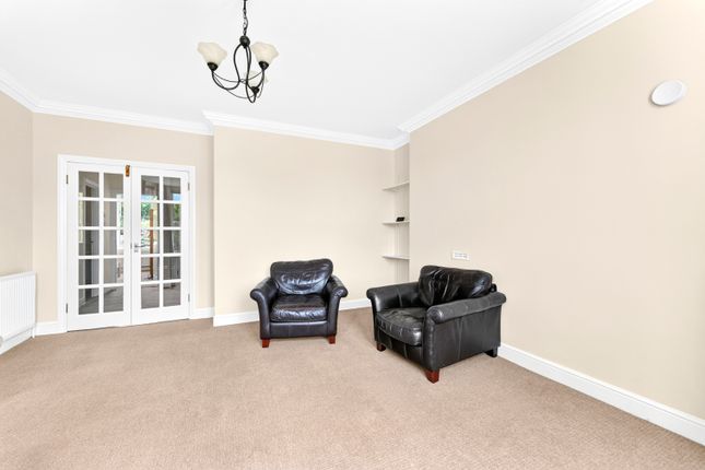 120, Priory Road, Crouch End, London photo 2