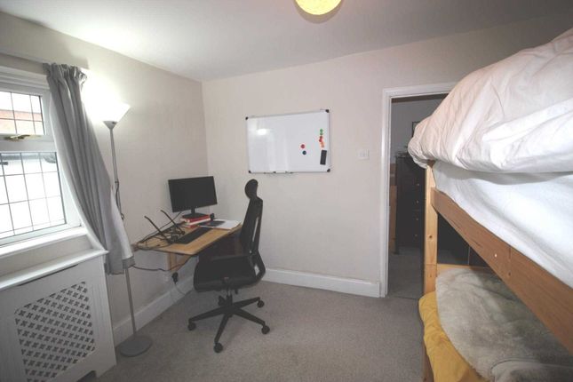 Property to rent in Conduit Road, Woolwich