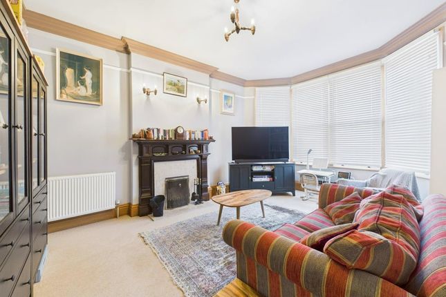 82, Lowlands Road, Harrow photo 2
