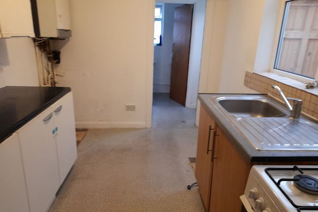 65, Falcon Street, NEWHAM photo 3