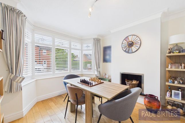 3, Fairholme Avenue, Urmston photo 3