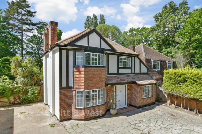 69, Randalls Road, Leatherhead photo 2