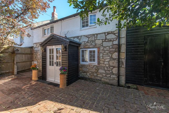 Welcome To Blows Cottage