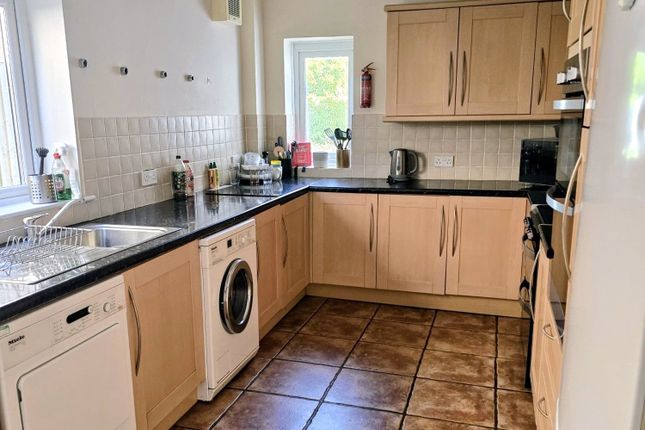 Room 2, 19, Southdown Road, West Sussex photo 4