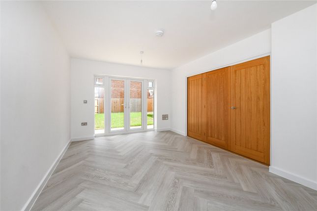 Plot 38, Sunmead, 12, Engineers Close, Chelmsford photo 4