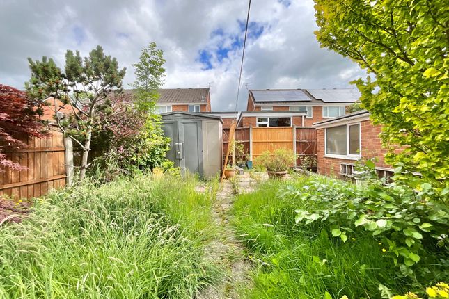11 Limewood Close, Stoke-On-Trent photo 4