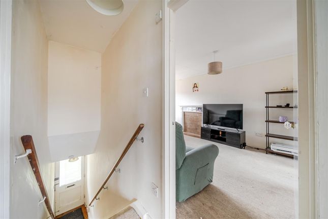79, Hurn Lane, Bristol photo 2