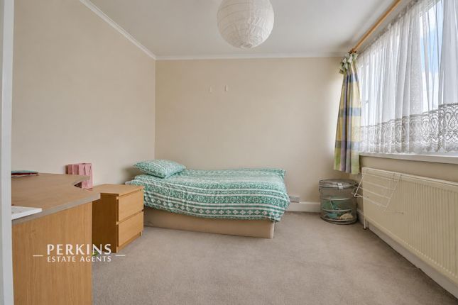 50, Cecil Avenue, Wembley photo 2