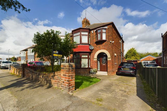 Thumbnail Semi-detached house for sale in Cavendish Road, Hull