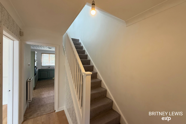 3, Derwent Road, Burton-on-trent photo 2