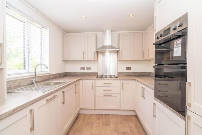200 Temple Grove, Bakers Lane, Chelmsford photo 4