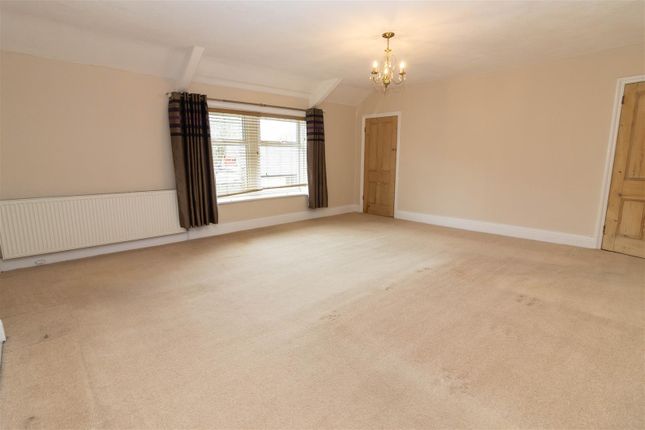 Terraced house to rent in South View, Longbenton, Newcastle Upon Tyne