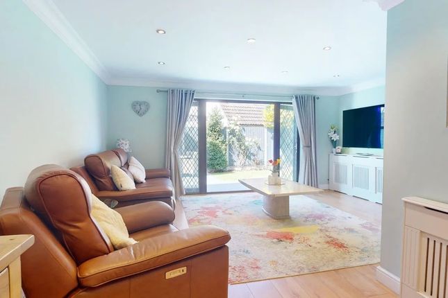 Thumbnail Semi-detached house to rent in Church Park Road, Pitsea